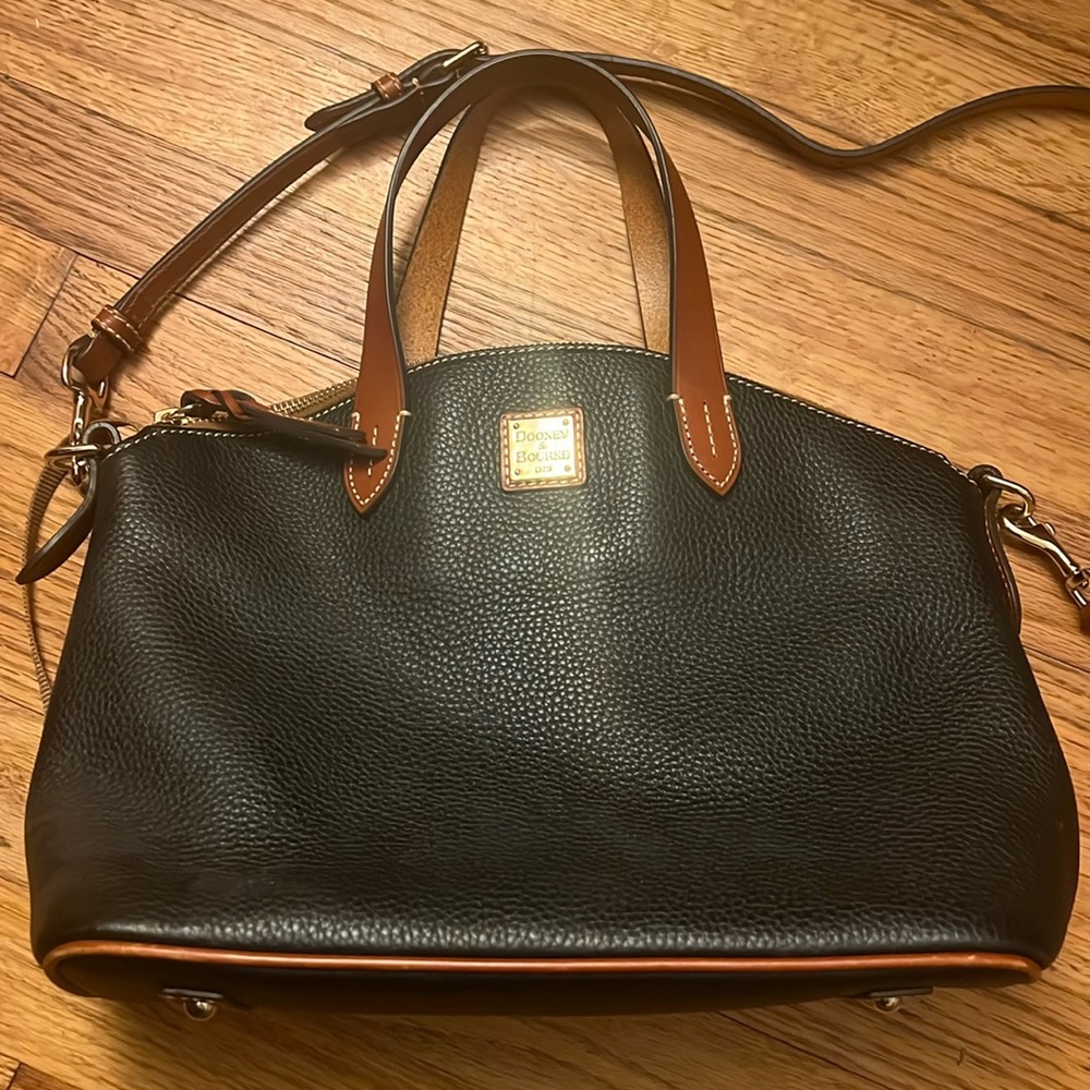 Dooney & Bourke Pebbled Purse